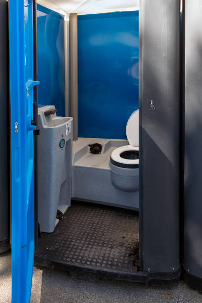 Best Portable restroom trailer rental  in Hazleton, PA
